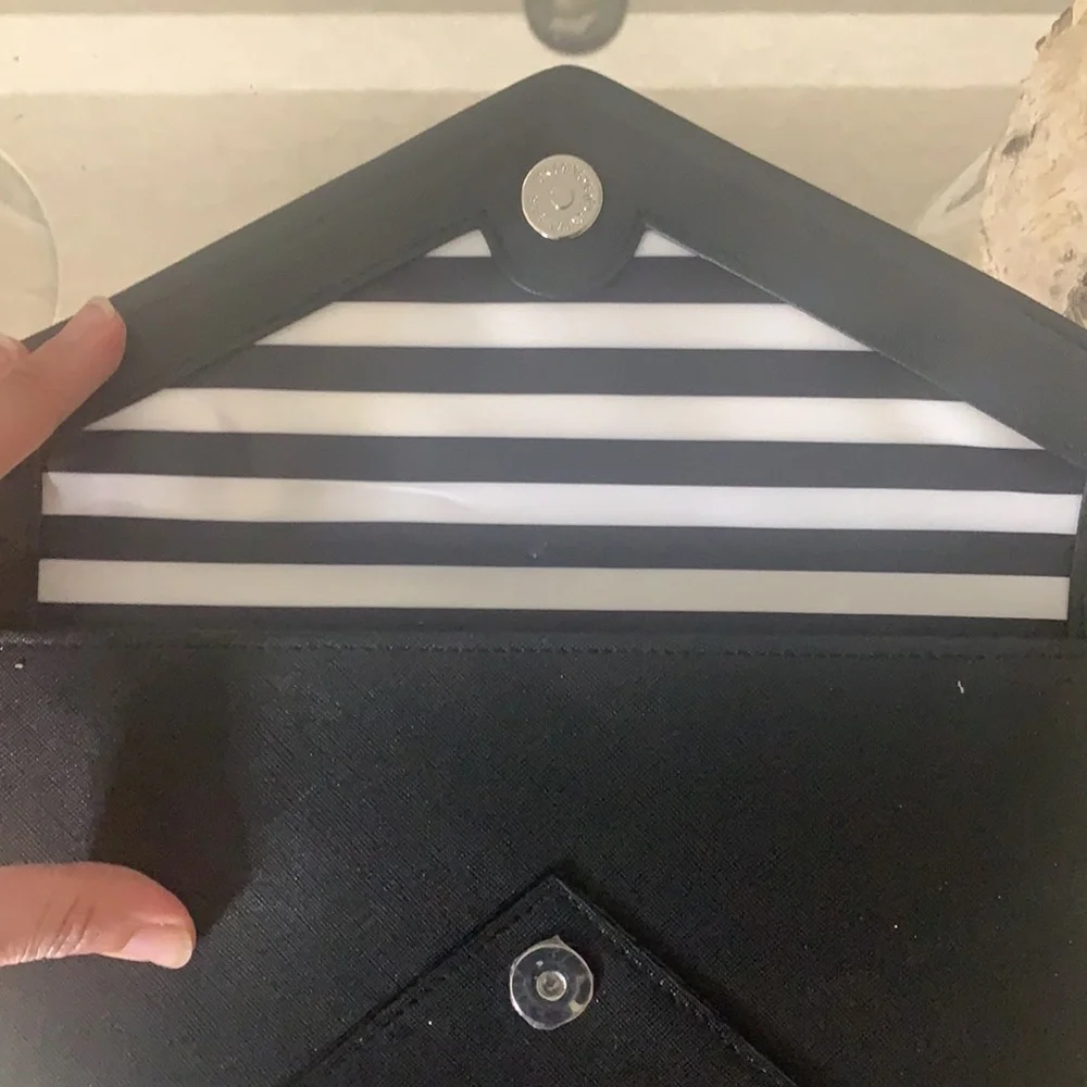Sephora‎ black thin clutch
